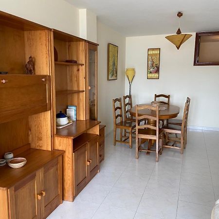 Apartamento En Primera Linea De Playa En Laxe Exterior photo